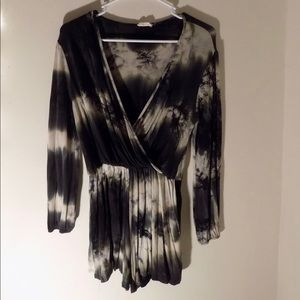 Black and white tie dye romper long sleeve deep v